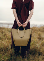 Cyme Tote - Textured Smoky Olive